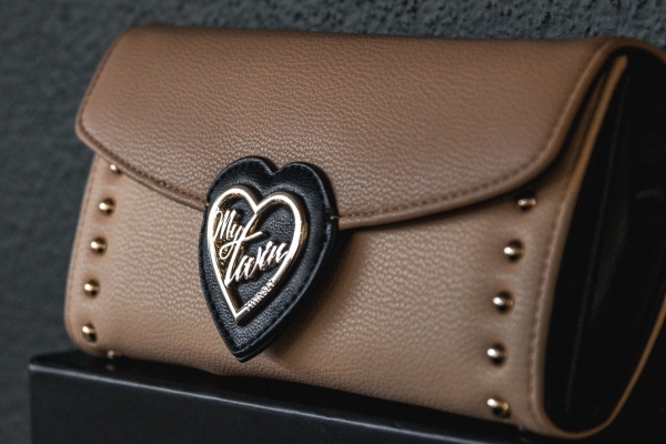 Landing Promotion header